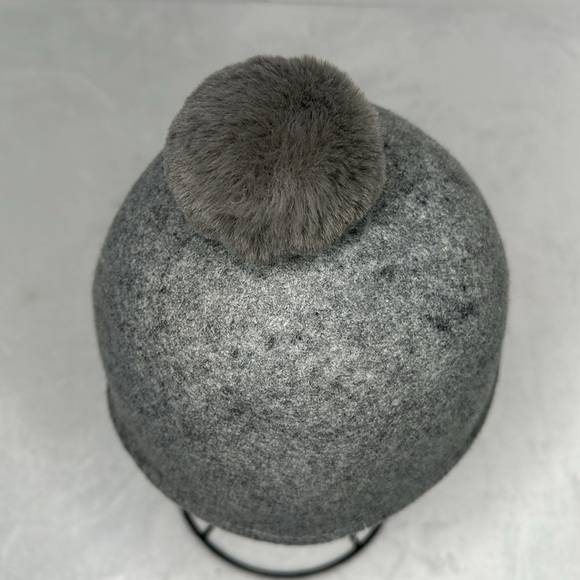 Zara Child’s Felt Cloche Equestrian Style Hat - Picture 4 of 5